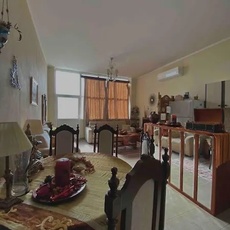 Ground Floor With Gym & Yard In Paggaio Apartment