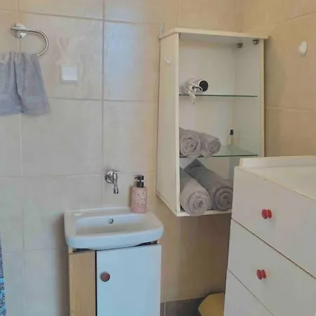 شقة Ground Floor With Gym & Yard In Paggaio